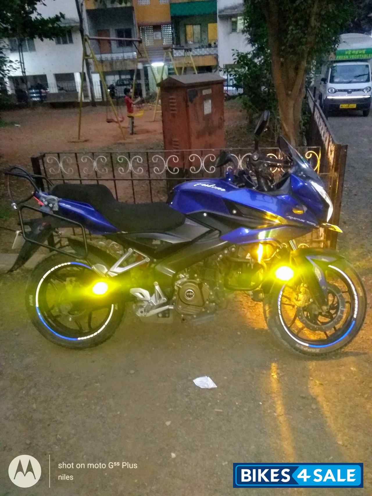 Blue Bajaj Pulsar AS 200