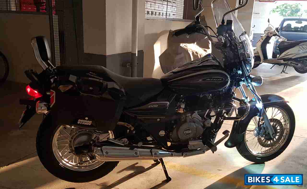 Bajaj Avenger Cruise 220 Bajaj Avenger Cruise 220