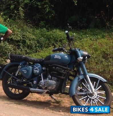 Squadron Blue Royal Enfield Classic Squadron Blue Squadron Blue Royal Enfield Classic Squadron Blue