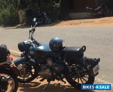 Squadron Blue Royal Enfield Classic Squadron Blue Squadron Blue Royal Enfield Classic Squadron Blue