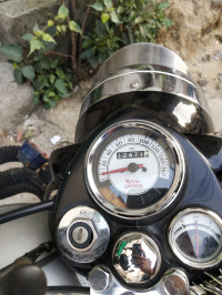 Silver Royal Enfield Classic 350