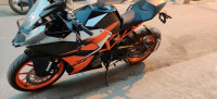 Ebony Black(met) KTM RC 200