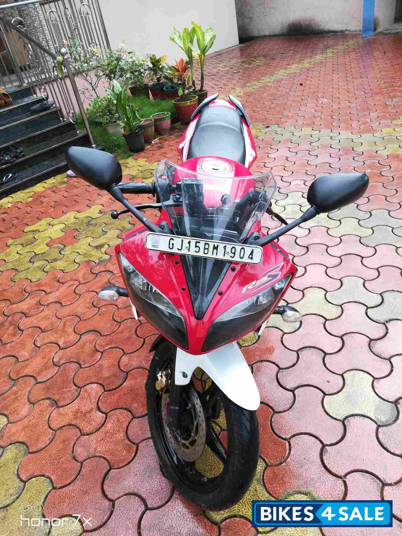 Red & White Yamaha YZF R15 S