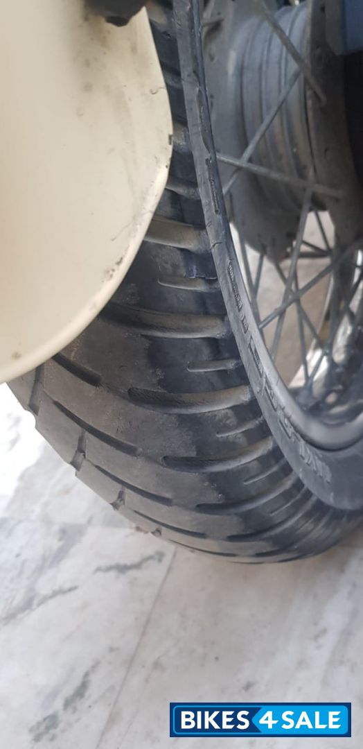 Tan Royal Enfield Classic 500