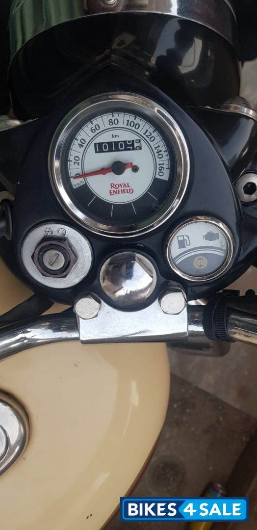 Tan Royal Enfield Classic 500