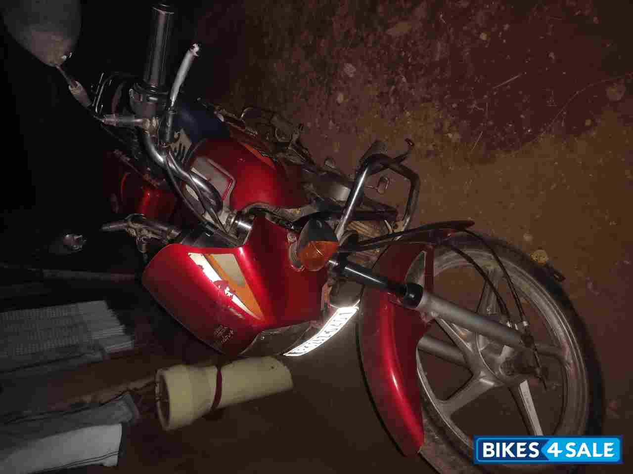 Red Hero Splendor Plus