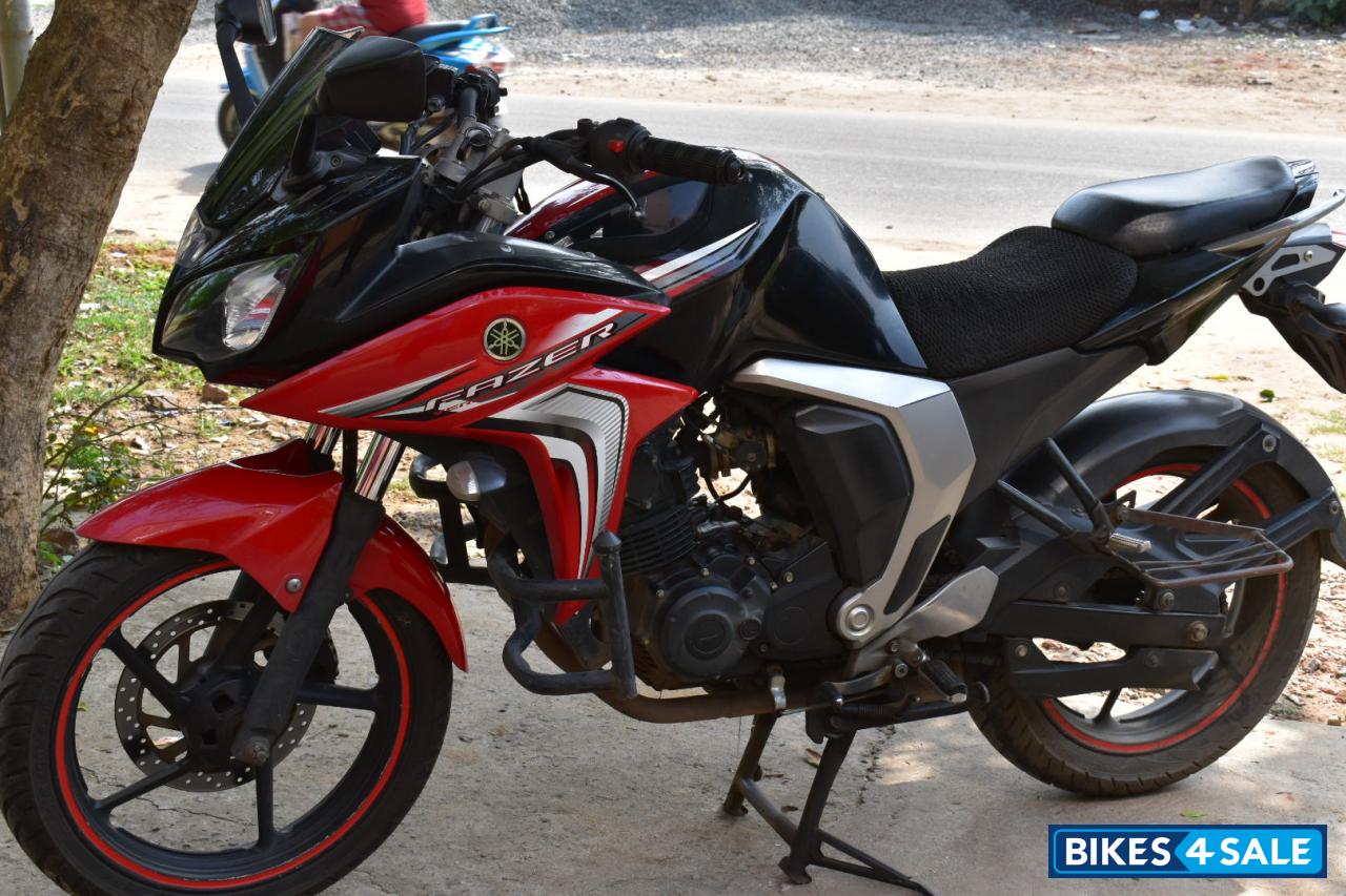 Yamaha Fazer FI V2