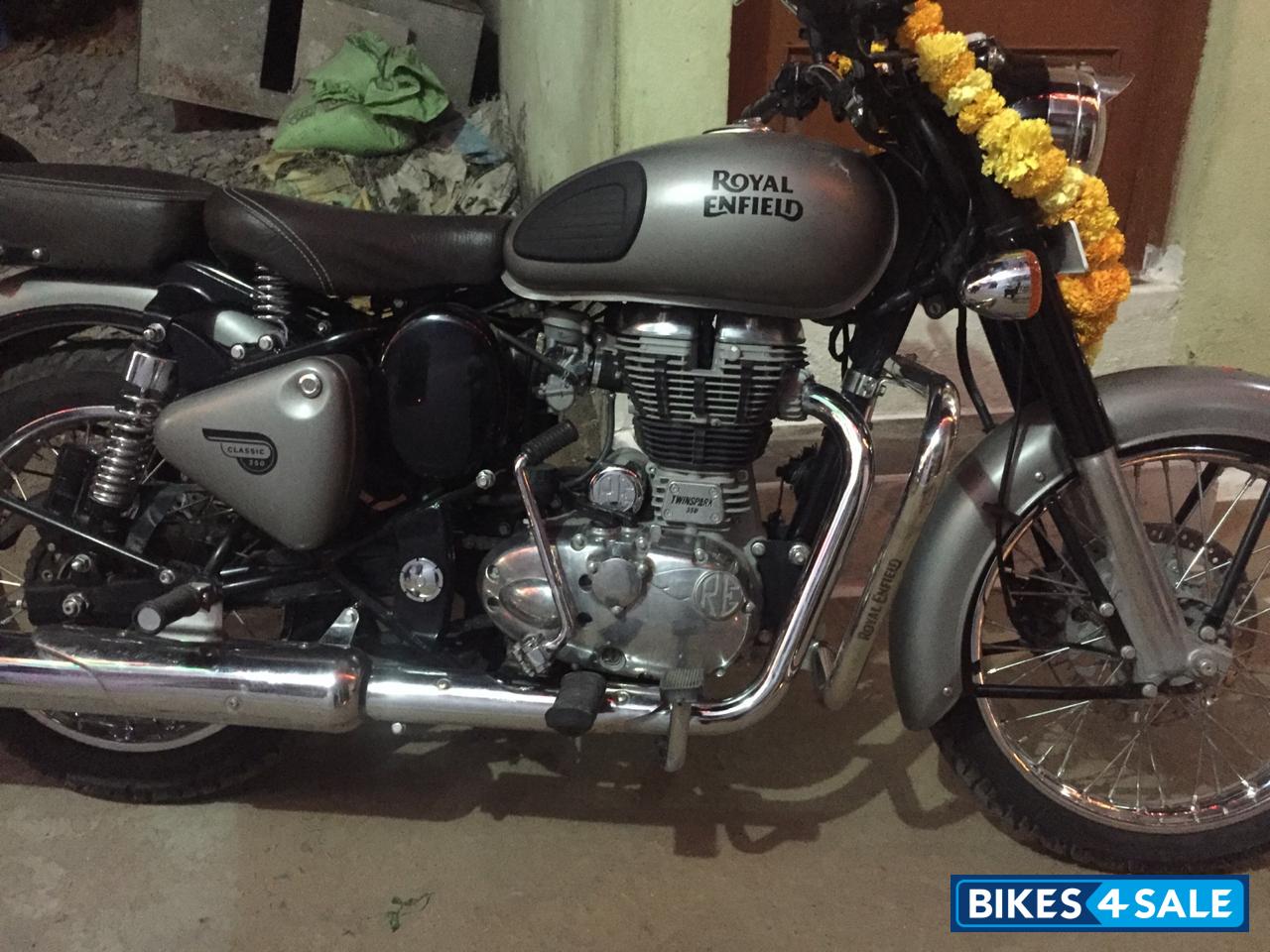 Grey Royal Enfield Bullet Standard 350