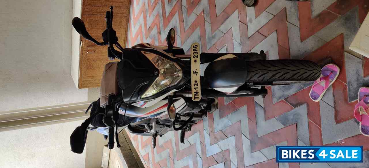 Bajaj Pulsar 200 NS Bajaj Pulsar 200 NS