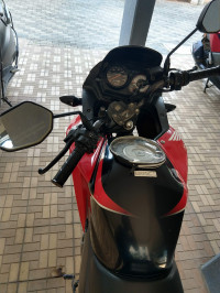 Red Honda CBF Stunner