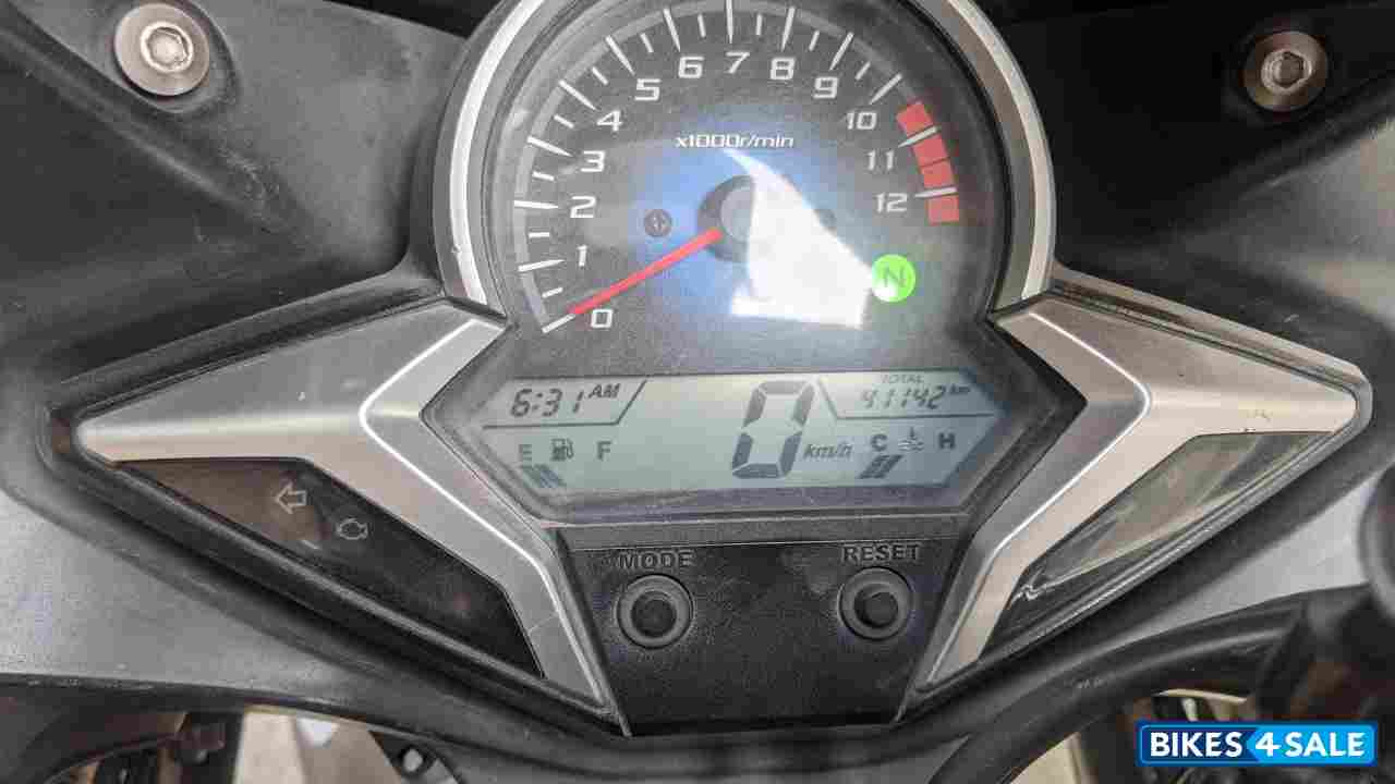 Silver Honda CBR 250R