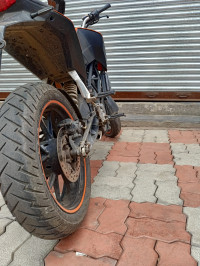 KTM Duke 200
