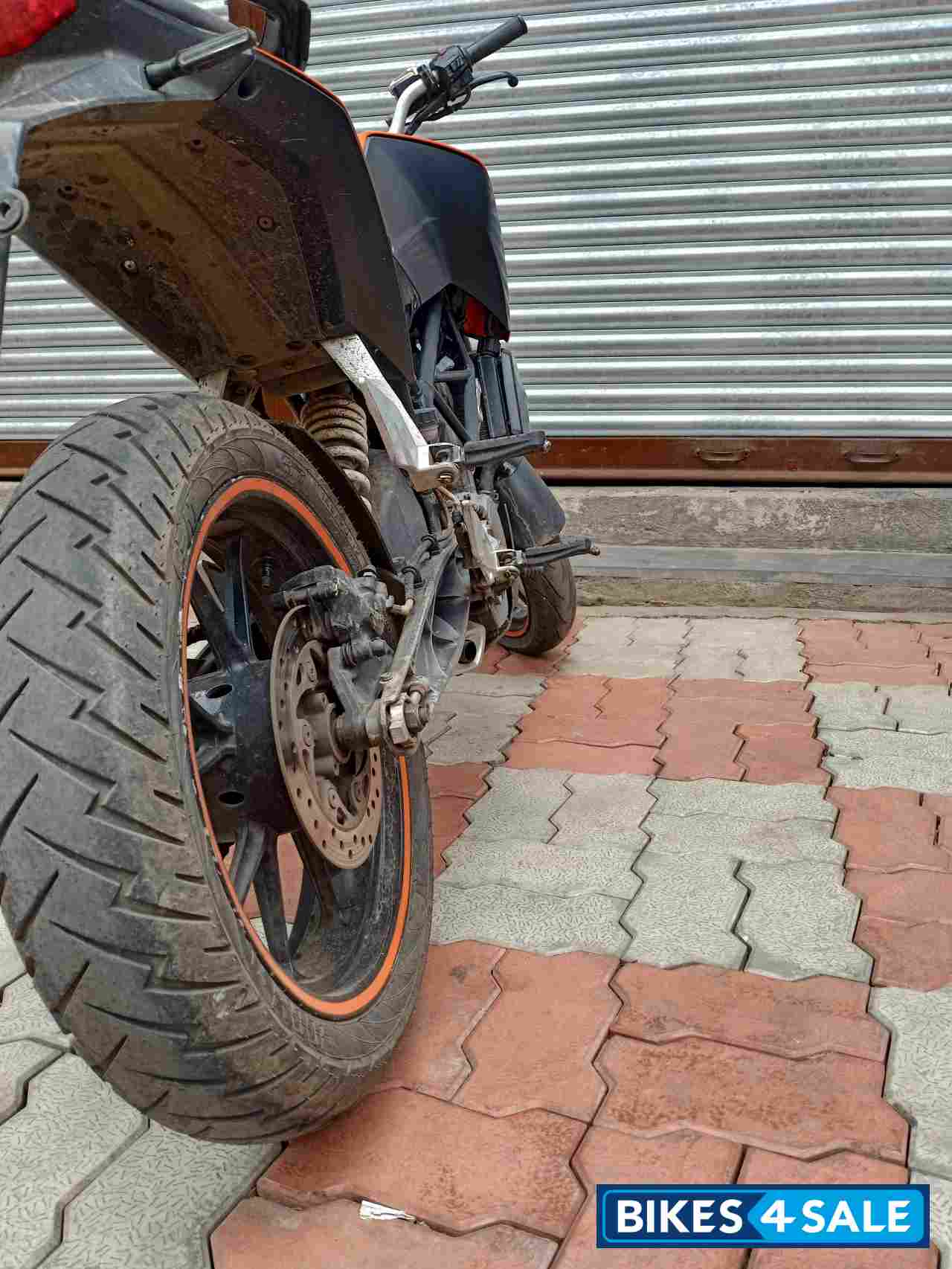 KTM Duke 200