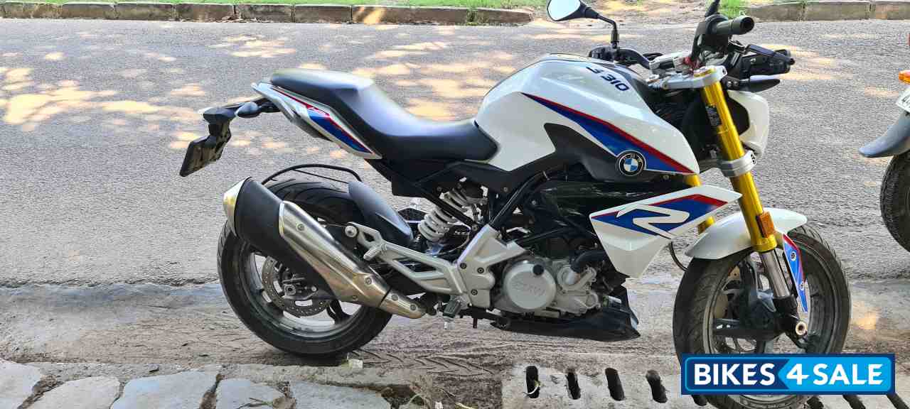 BMW G 310 R