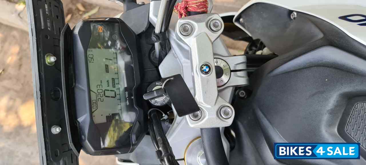 BMW G 310 R