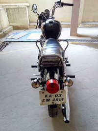 Black Royal Enfield Thunderbird 350