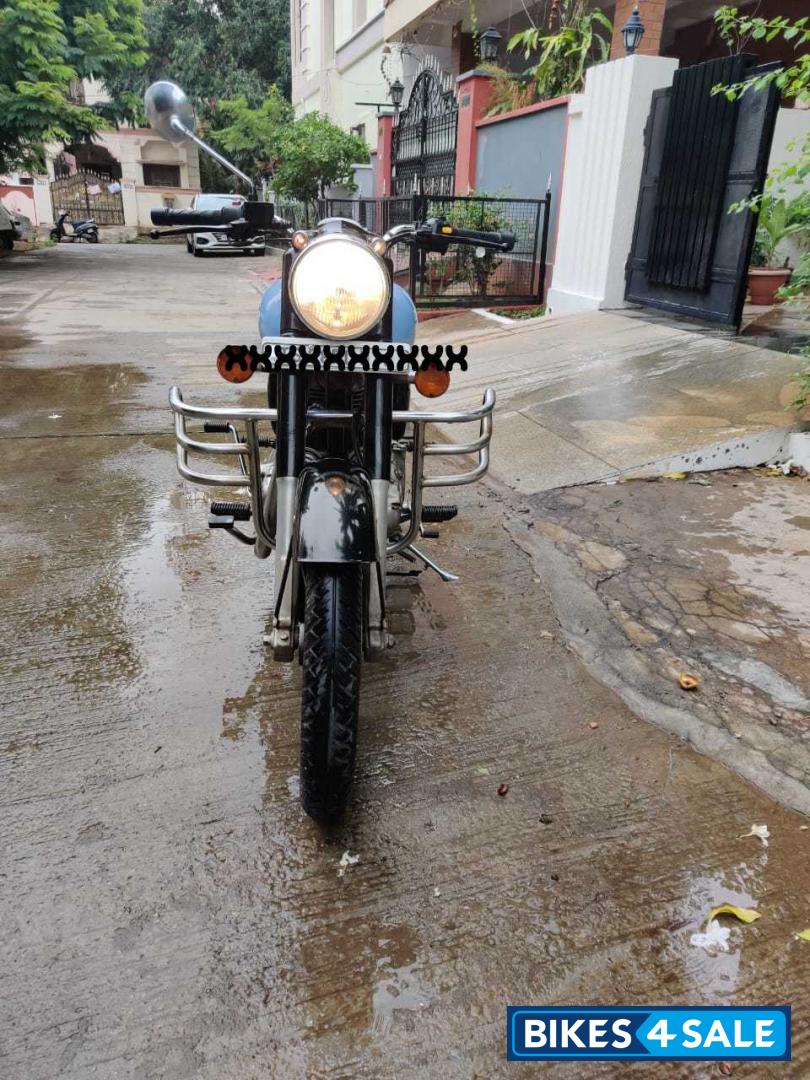 Redditch Blue Royal Enfield Classic 350 Redditch Blue Redditch Blue Royal Enfield Classic 350 Redditch Blue