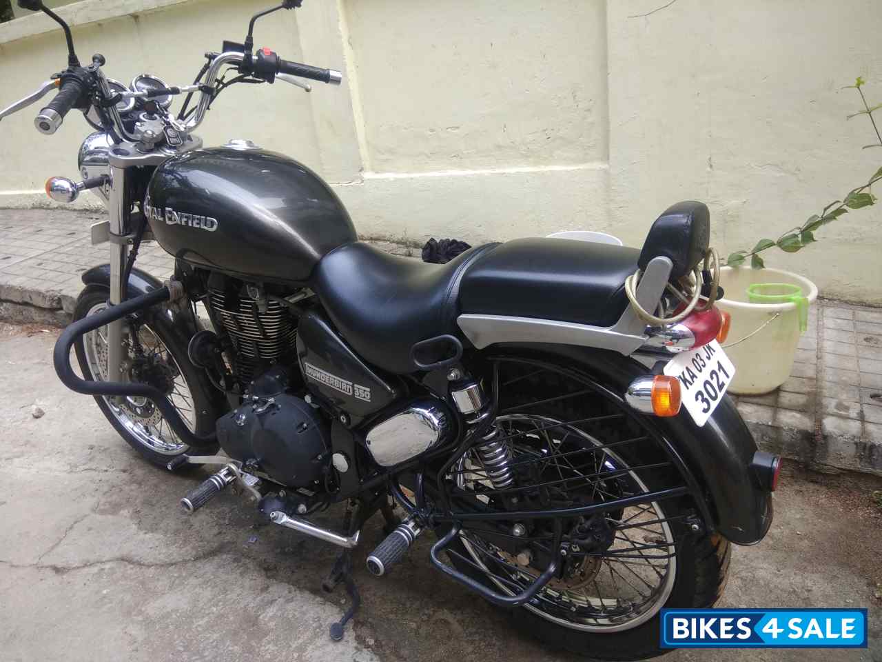 Lightening Royal Enfield Thunderbird 350