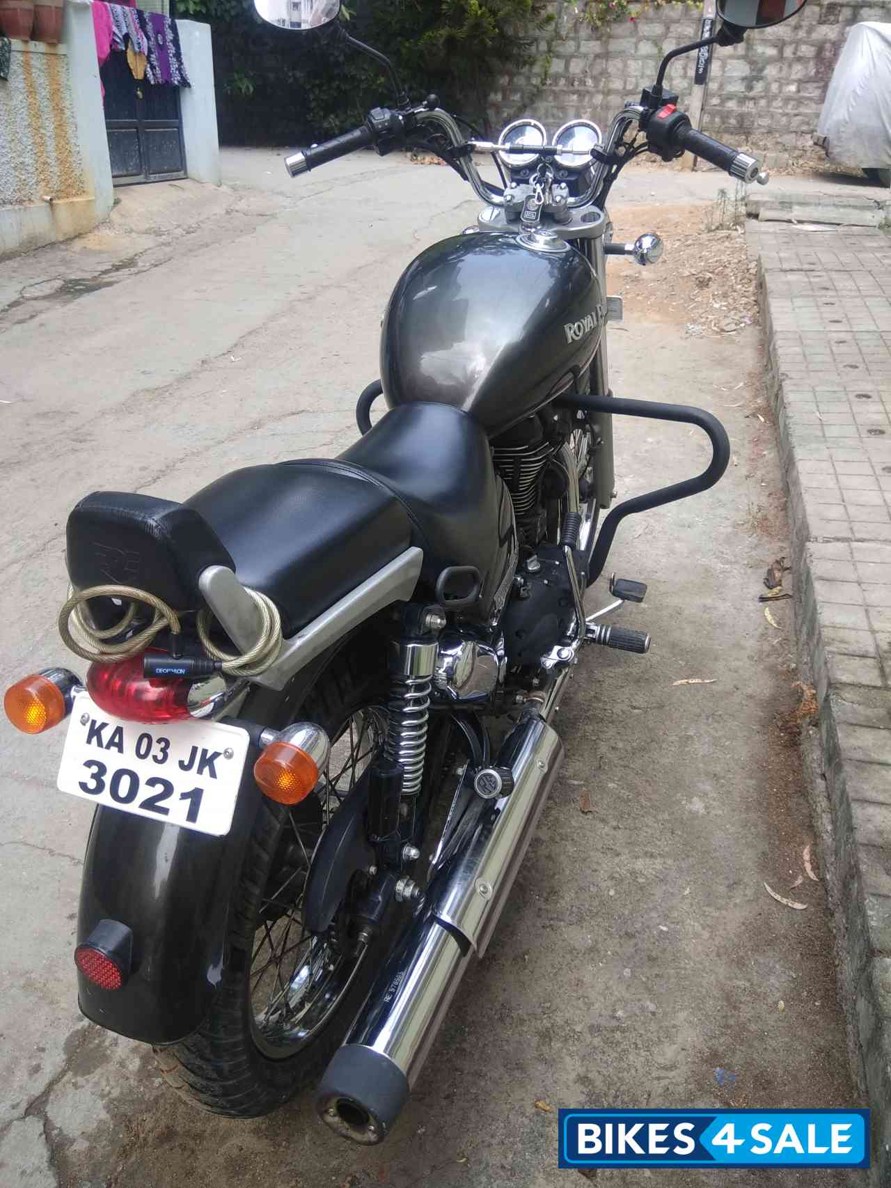 Lightening Royal Enfield Thunderbird 350