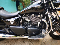 Triumph Thunderbird Storm