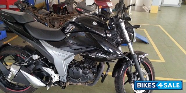Suzuki Gixxer ABS