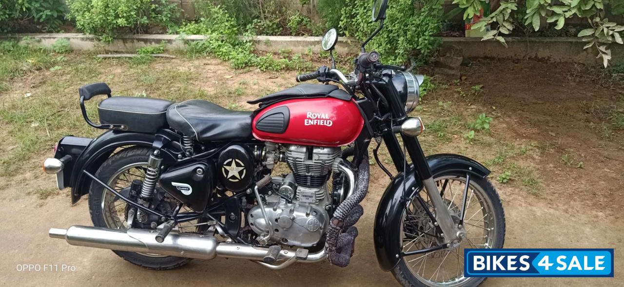 Royal Enfield Classic 350 Redditch Red