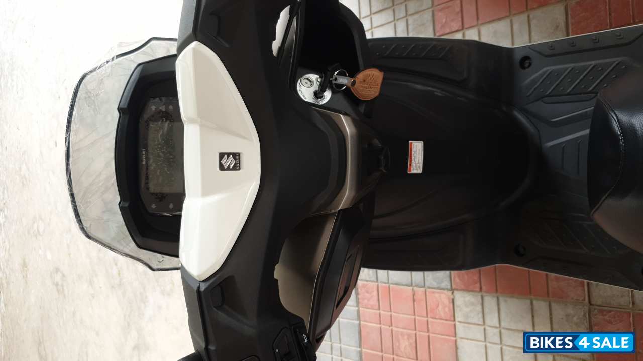 Suzuki Burgman Street BS6