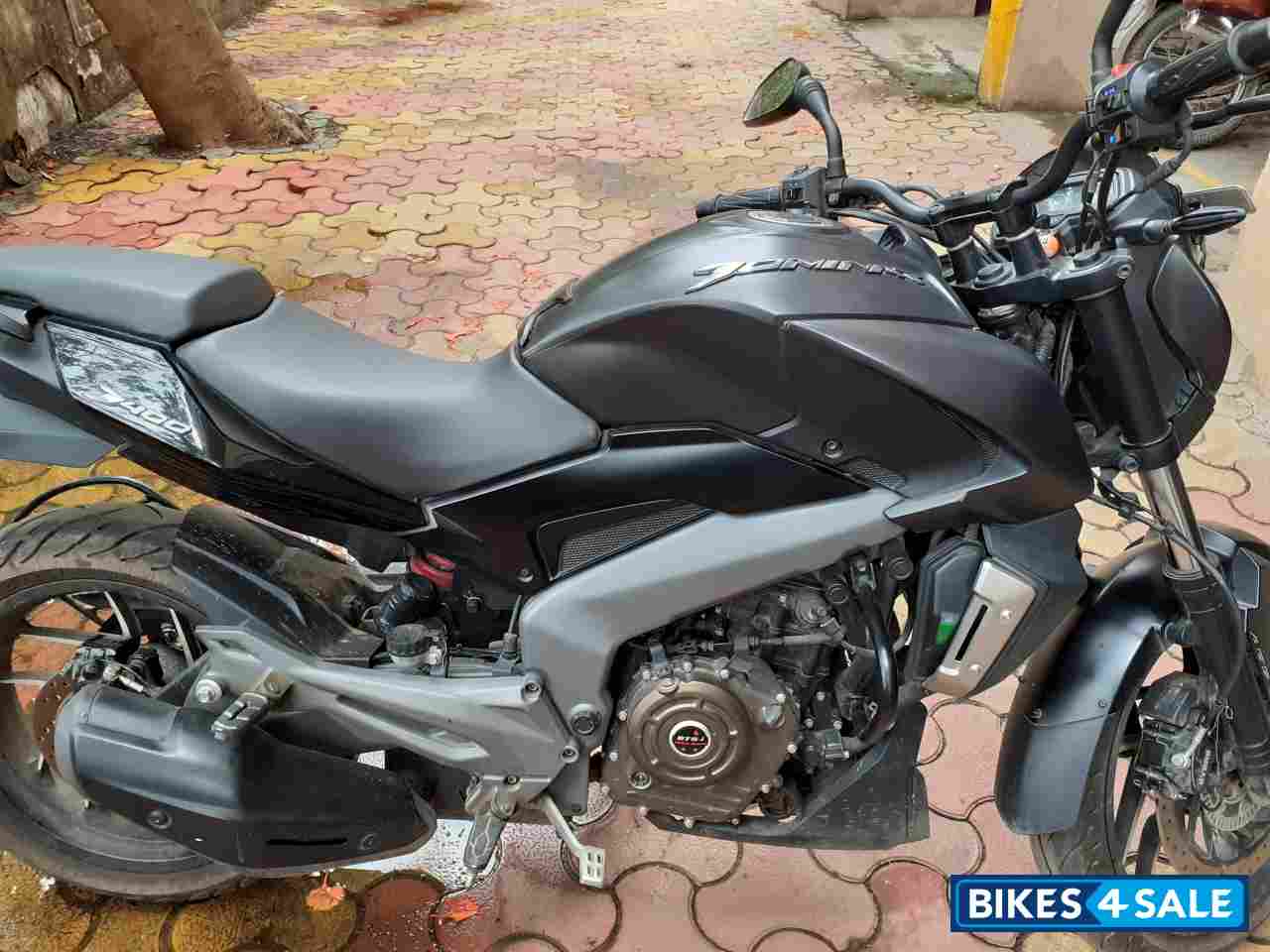 Matte Black Bajaj Dominar 400 ABS BS6
