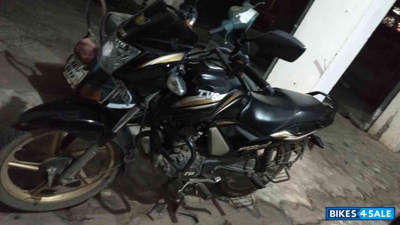 Black TVS Star City Plus
