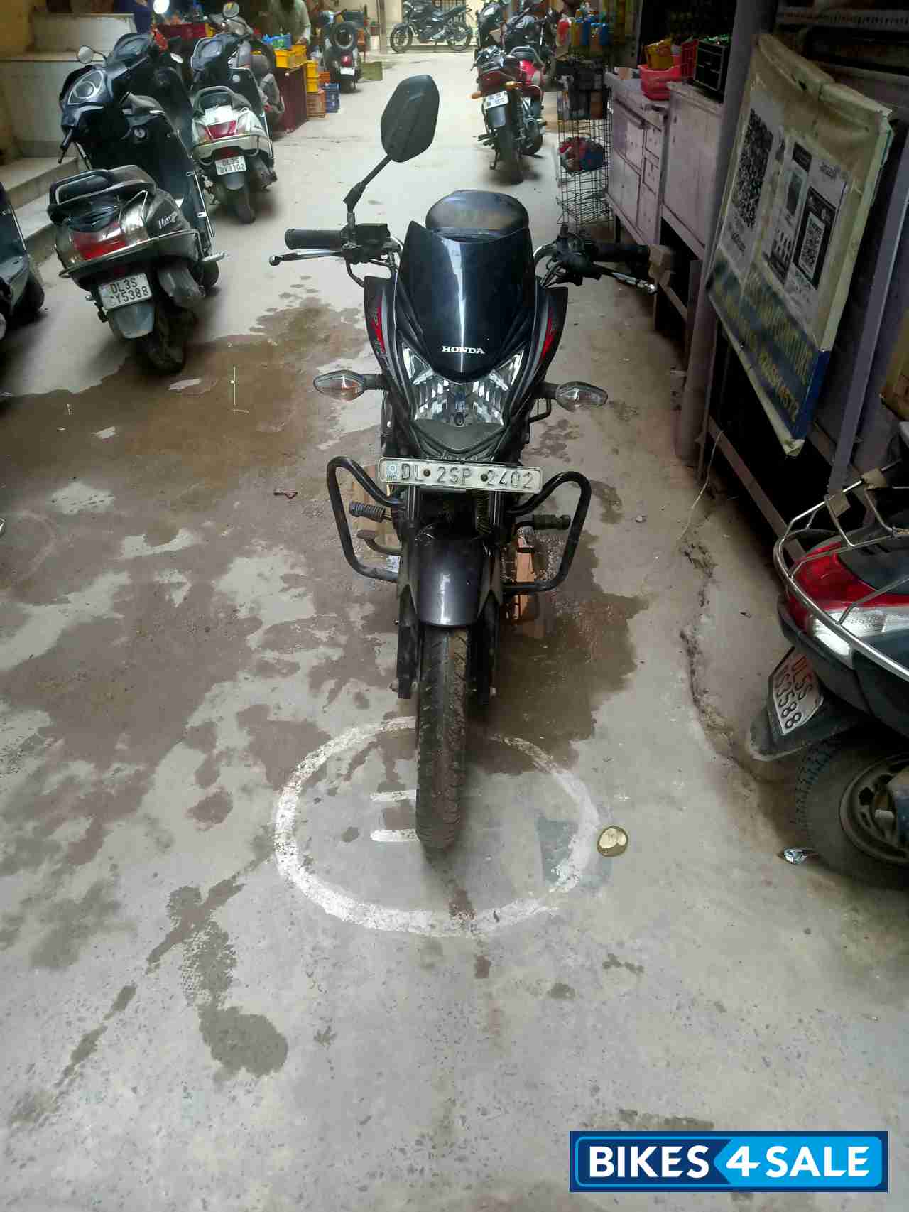 Geny Grey Metal Honda CB Shine SP