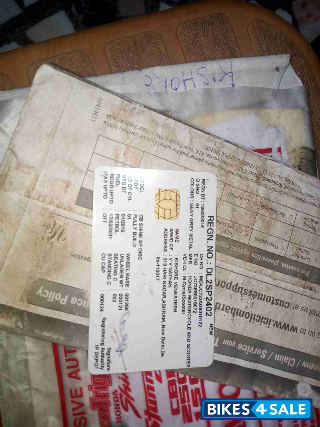 Geny Grey Metal Honda CB Shine SP