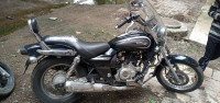 Black Bajaj Avenger 220 DTS-i