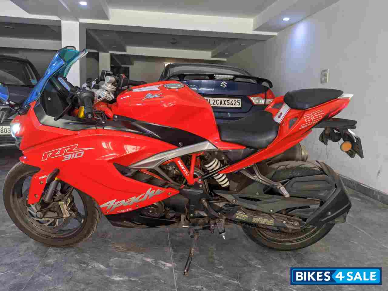 Red TVS Apache RR 310