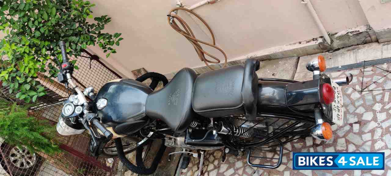 Royal Enfield Classic 350 Royal Enfield Classic 350