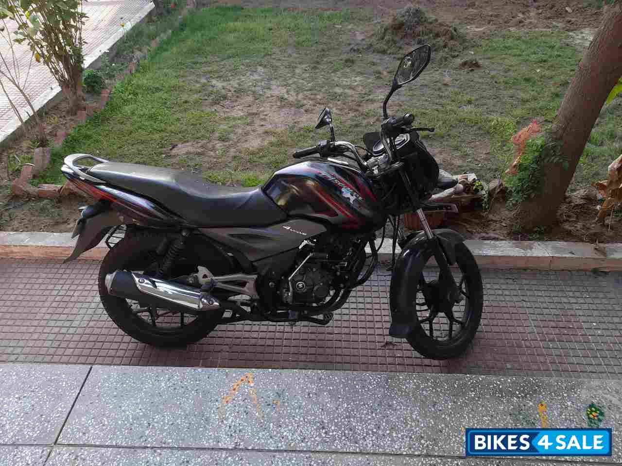 Bajaj Discover 125T