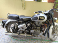 Royal Enfield Classic 500  Model