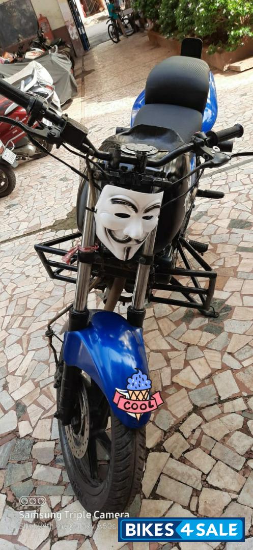 Bajaj Pulsar 220 DTSFi