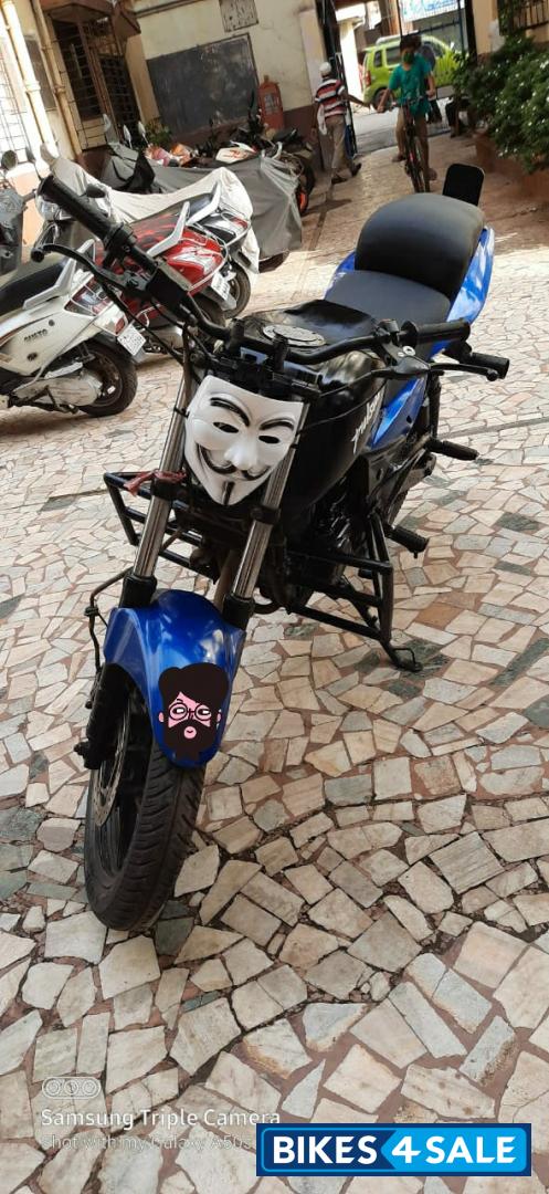 Bajaj Pulsar 220 DTSFi