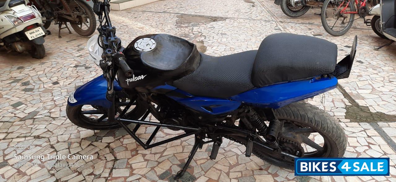 Bajaj Pulsar 220 DTSFi