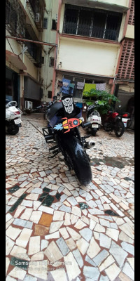 Bajaj Pulsar 220 DTSFi