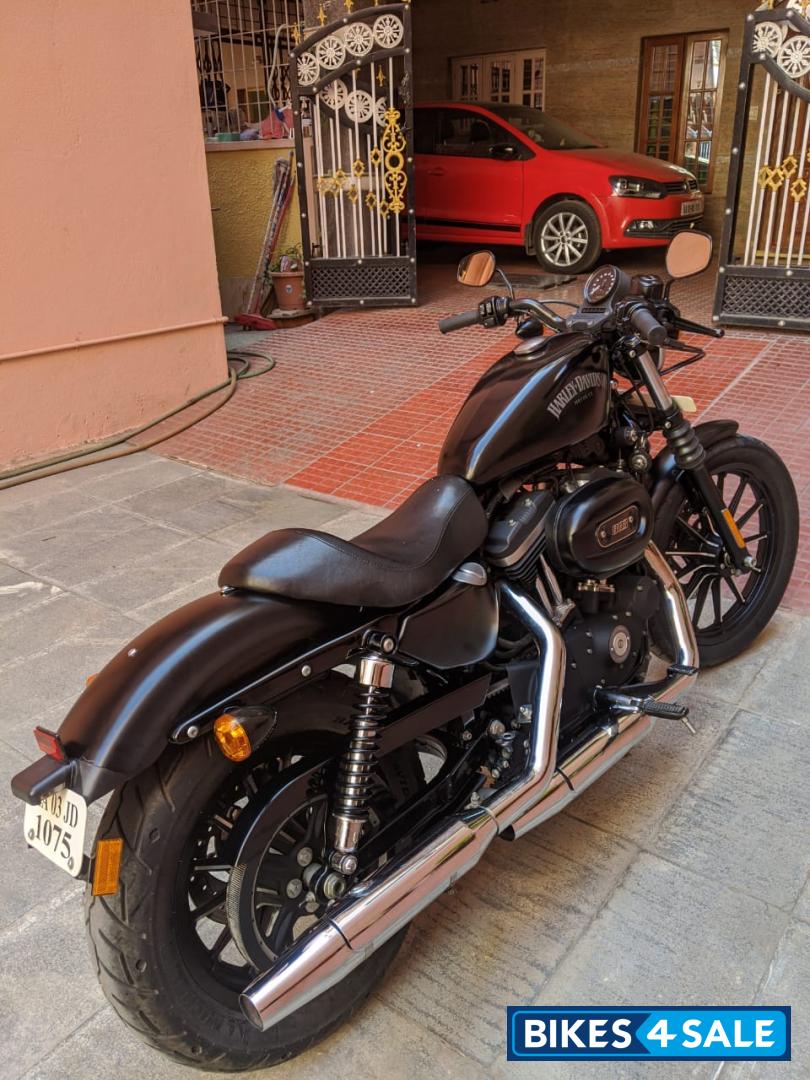 Harley Davidson Iron 883