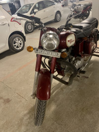 Royal Enfield Classic 500