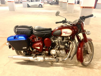 Royal Enfield Classic 500
