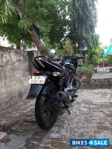 Black Bajaj Pulsar 150 DTSi