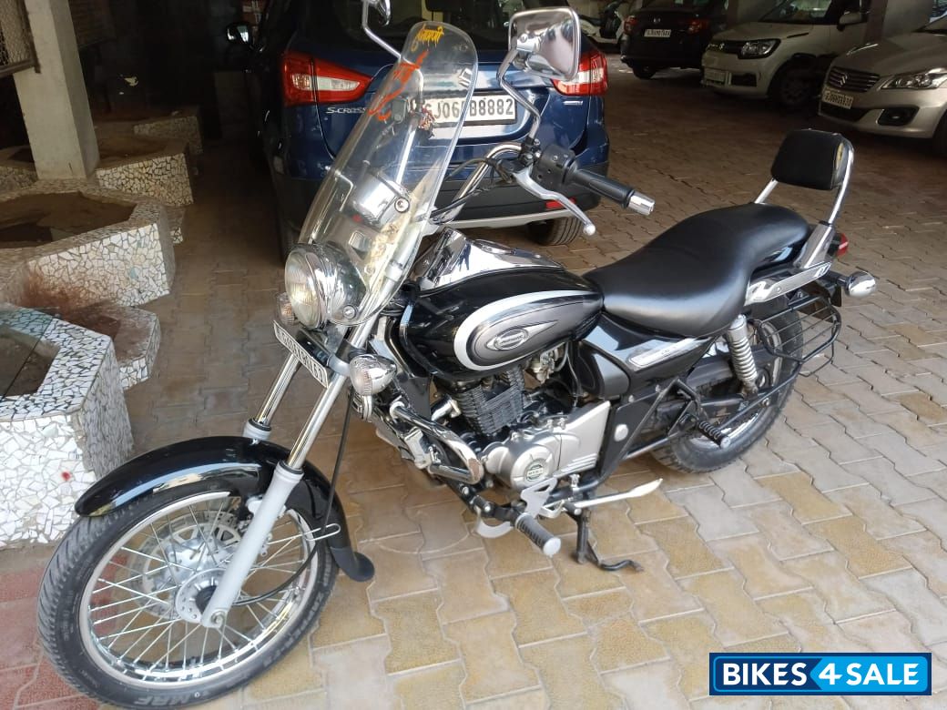 Bajaj Avenger Cruise 220