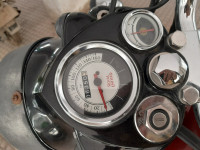 Chestnut Royal Enfield Classic 350