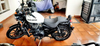 White Royal Enfield Thunderbird X 350