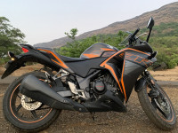 Black Metal Grey Honda CBR 250R ABS