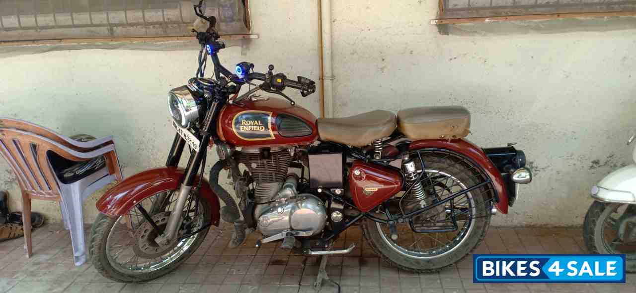 royal enfield chestnut red price