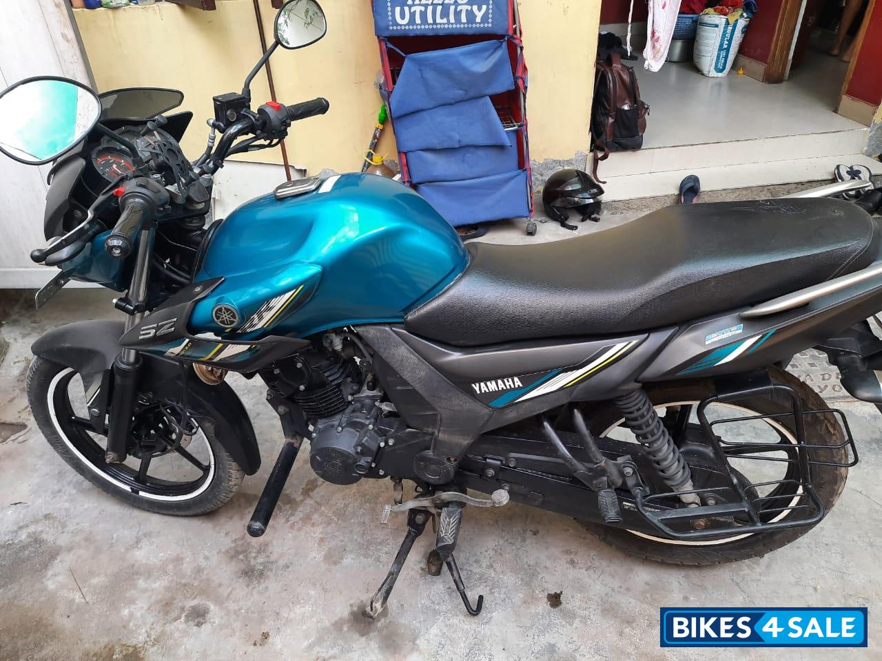 Cyan Metalic 6 Yamaha SZ-RR V2